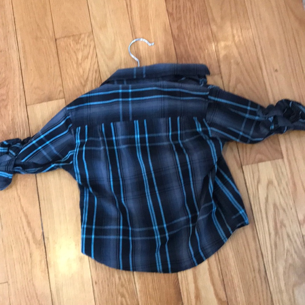 Boys button down - Picture 2 of 3